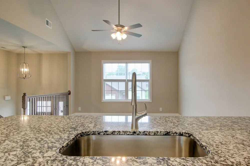 458 Irish Hills Dr Clarksville, TN 37042