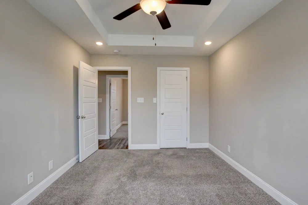 458 Irish Hills Dr Clarksville, TN 37042