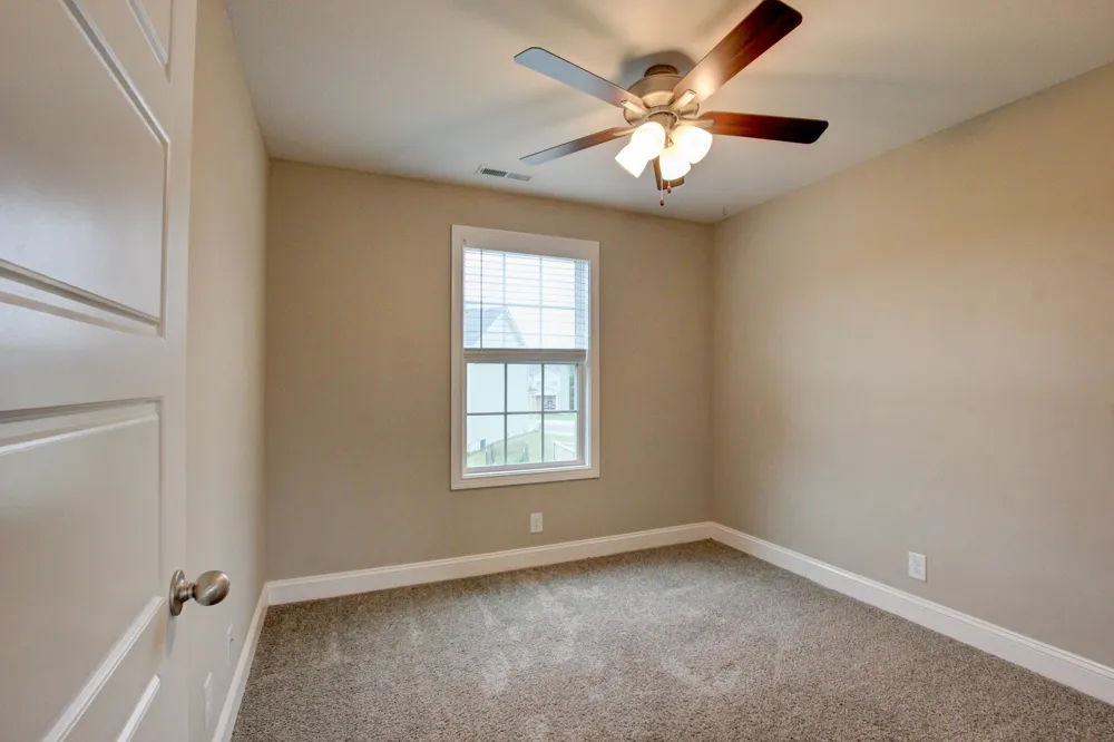 458 Irish Hills Dr Clarksville, TN 37042