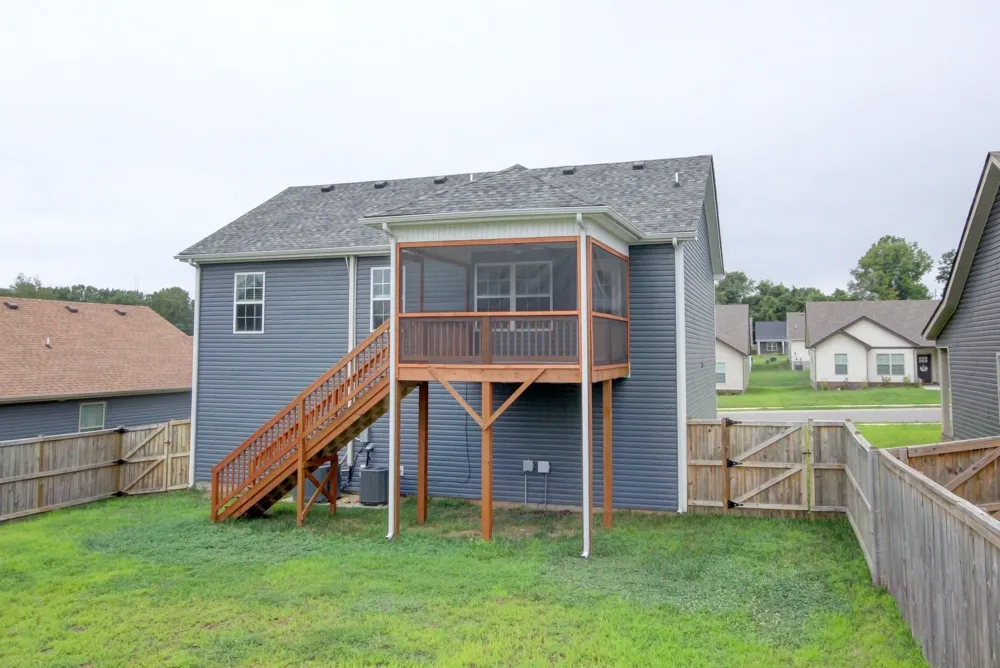 458 Irish Hills Dr Clarksville, TN 37042