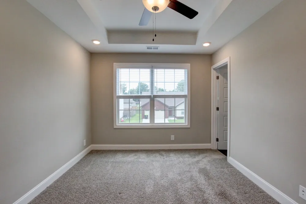 458 Irish Hills Dr Clarksville, TN 37042