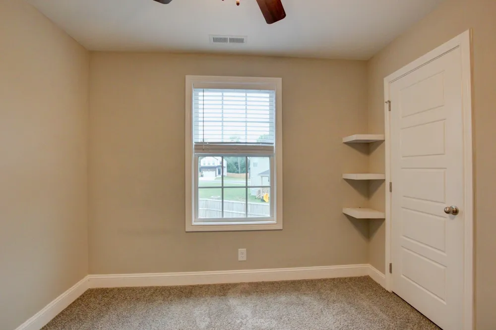 458 Irish Hills Dr Clarksville, TN 37042