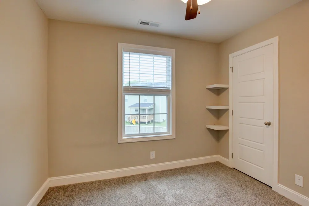 458 Irish Hills Dr Clarksville, TN 37042