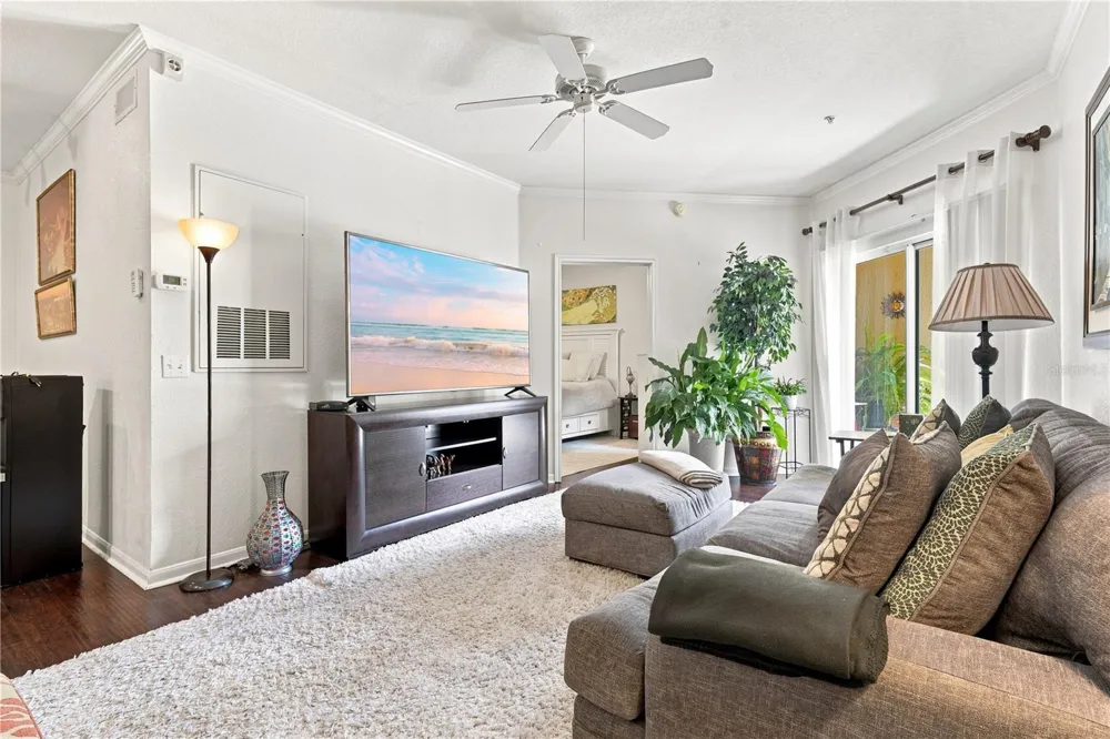 860 ORANGE AVENUE #239 Orlando, FL 32801