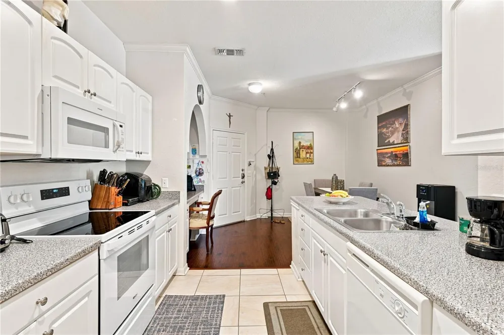 860 ORANGE AVENUE #239 Orlando, FL 32801