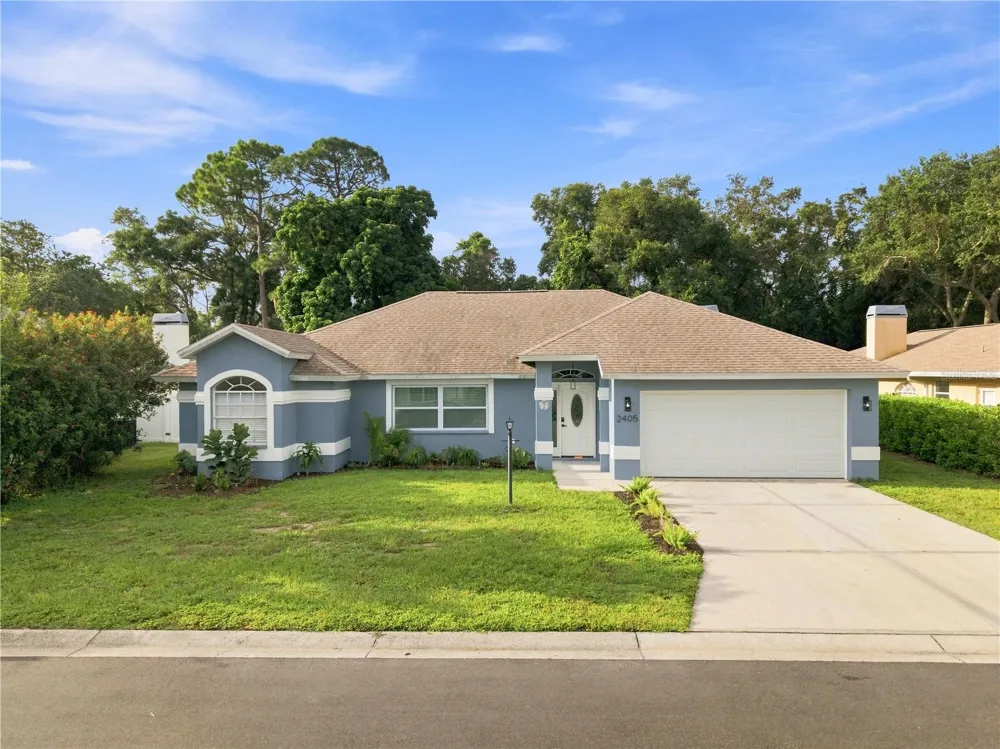 2405 APPALOOSA CIRCLE Sarasota, FL 34240