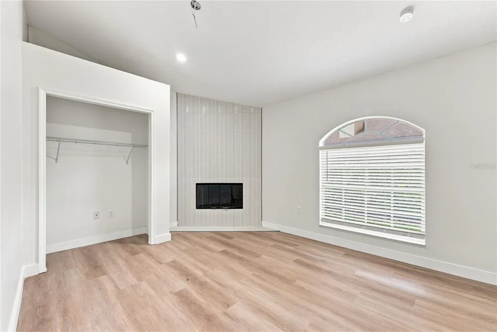 2405 APPALOOSA CIRCLE Sarasota, FL 34240