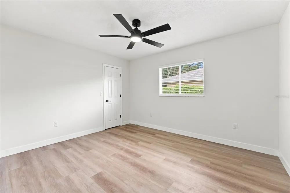 2405 APPALOOSA CIRCLE Sarasota, FL 34240
