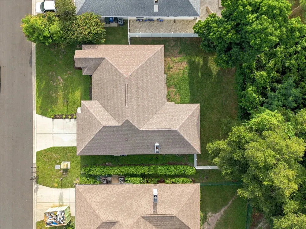 2405 APPALOOSA CIRCLE Sarasota, FL 34240