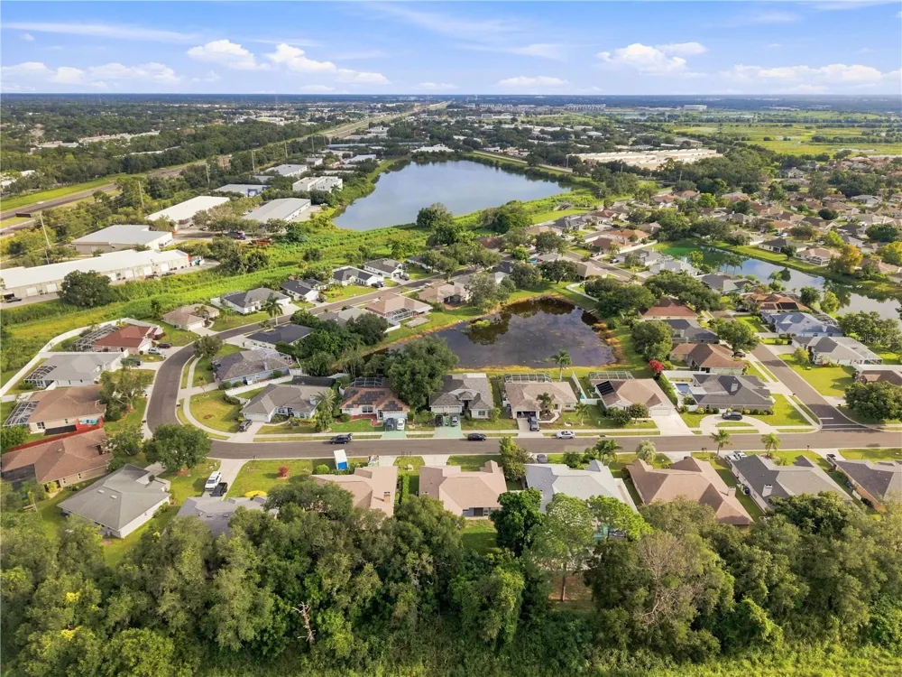 2405 APPALOOSA CIRCLE Sarasota, FL 34240