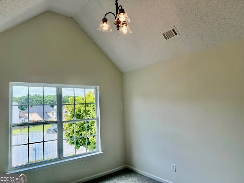 510 Shire LN Fairburn, GA 30213