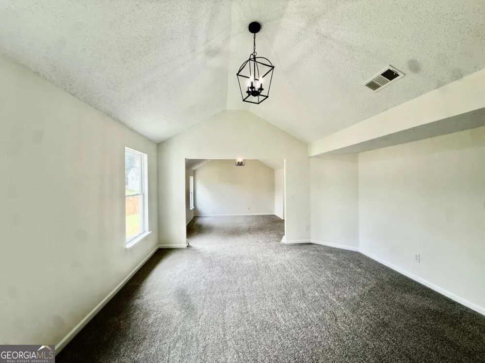 510 Shire LN Fairburn, GA 30213