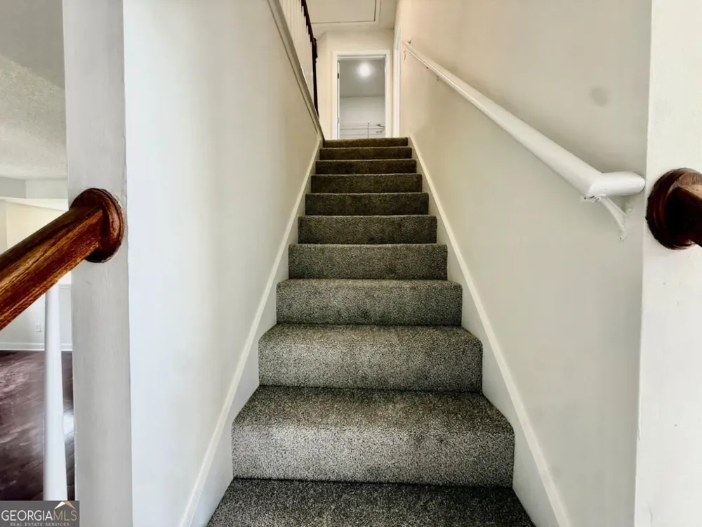 510 Shire LN Fairburn, GA 30213