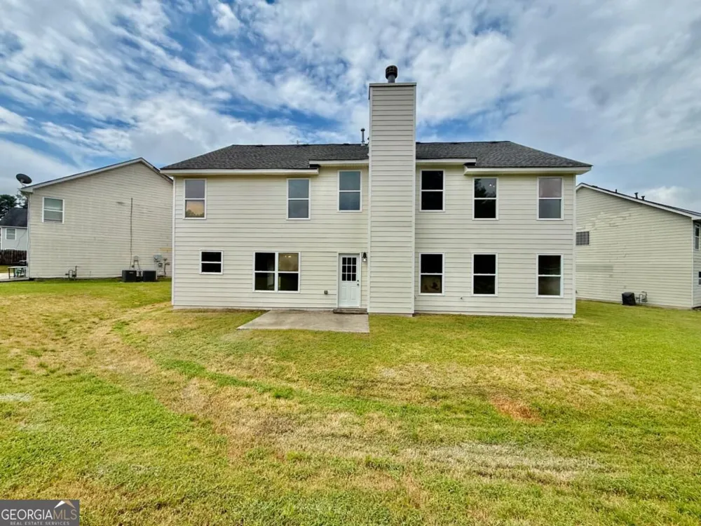 510 Shire LN Fairburn, GA 30213