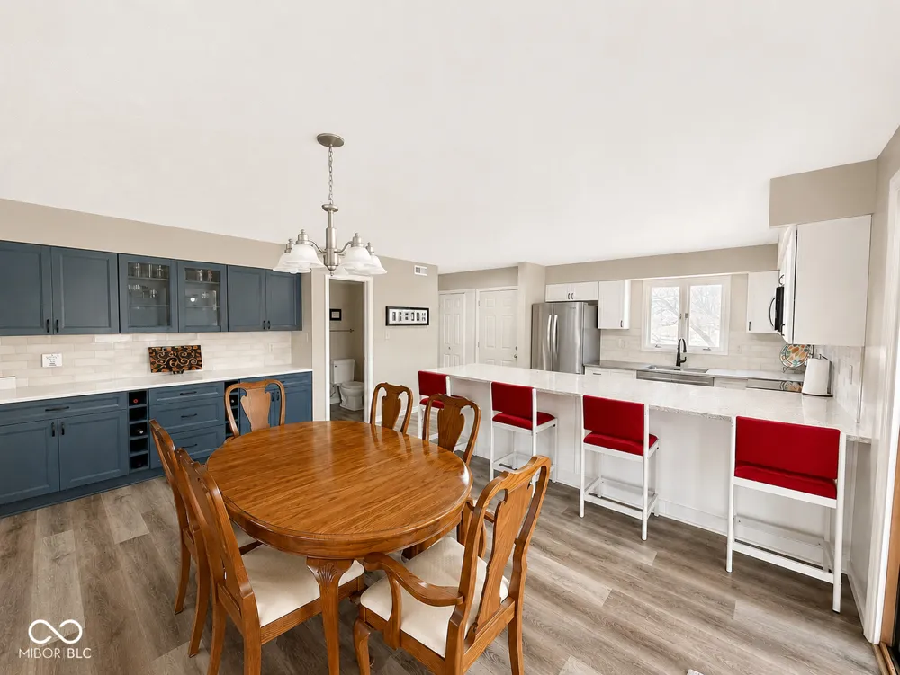 2072 E Waters Edge Drive #15 Bloomington, IN 47401
