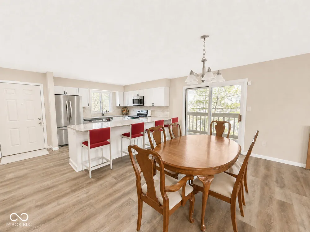 2072 E Waters Edge Drive #15 Bloomington, IN 47401
