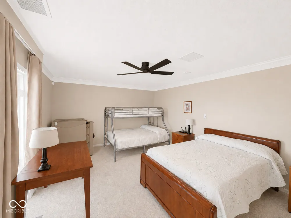 2072 E Waters Edge Drive #15 Bloomington, IN 47401
