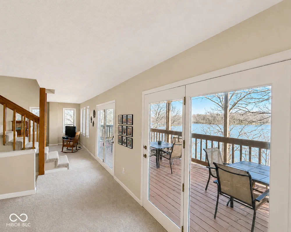 2072 E Waters Edge Drive #15 Bloomington, IN 47401