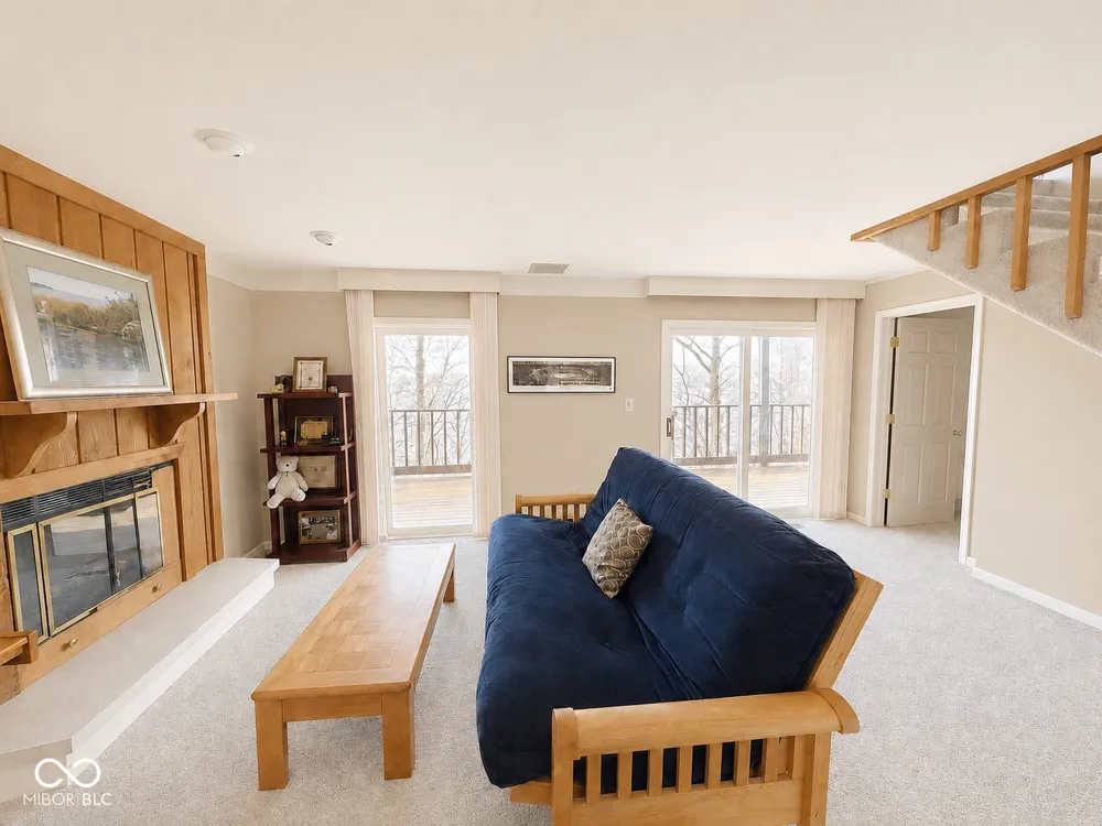 2072 E Waters Edge Drive #15 Bloomington, IN 47401