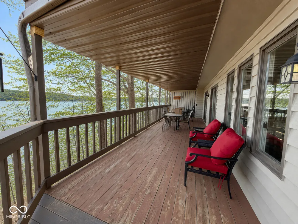 2072 E Waters Edge Drive #15 Bloomington, IN 47401