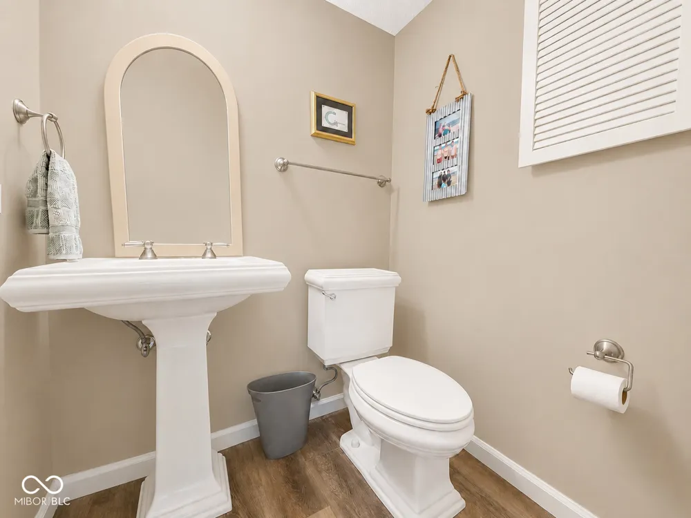 2072 E Waters Edge Drive #15 Bloomington, IN 47401