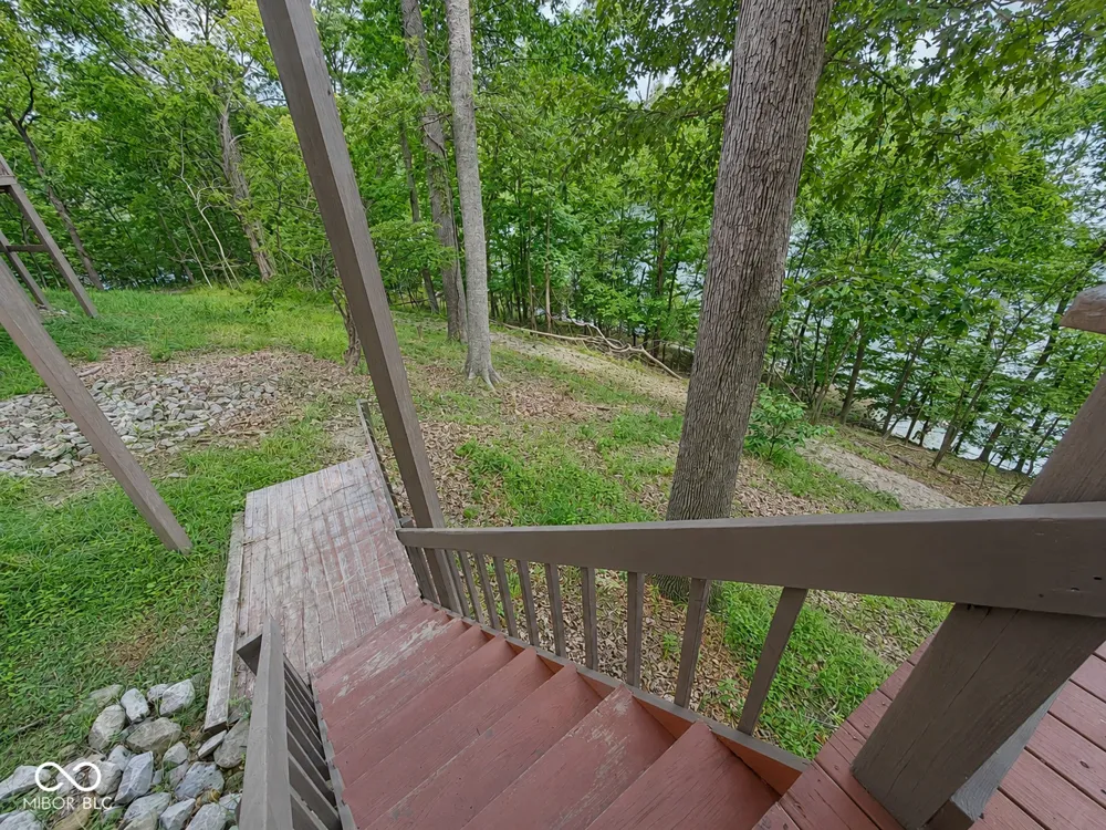 2072 E Waters Edge Drive #15 Bloomington, IN 47401