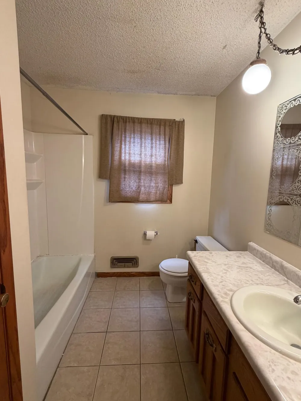 711 5th Avenue SE Minneapolis, MN 55414