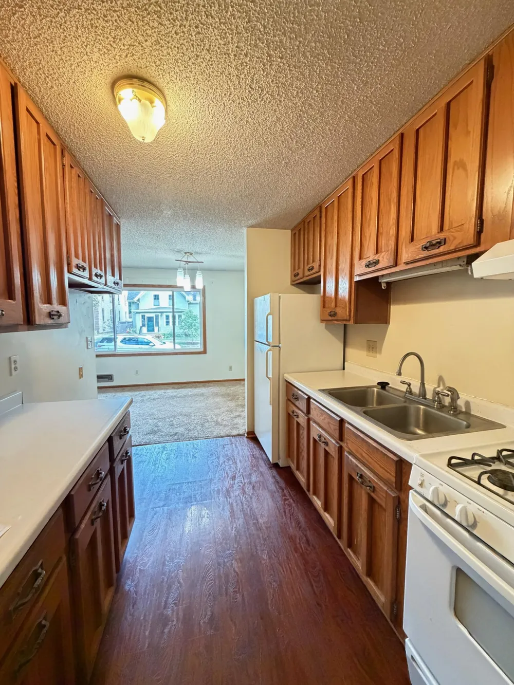 711 5th Avenue SE Minneapolis, MN 55414