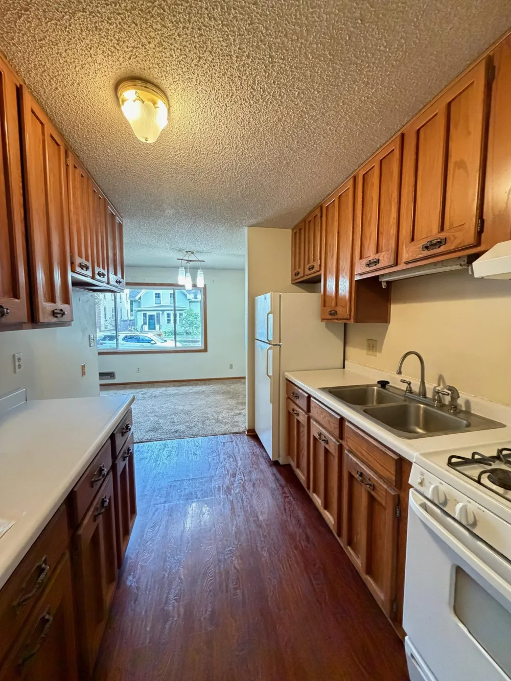711 5th Avenue SE Minneapolis, MN 55414