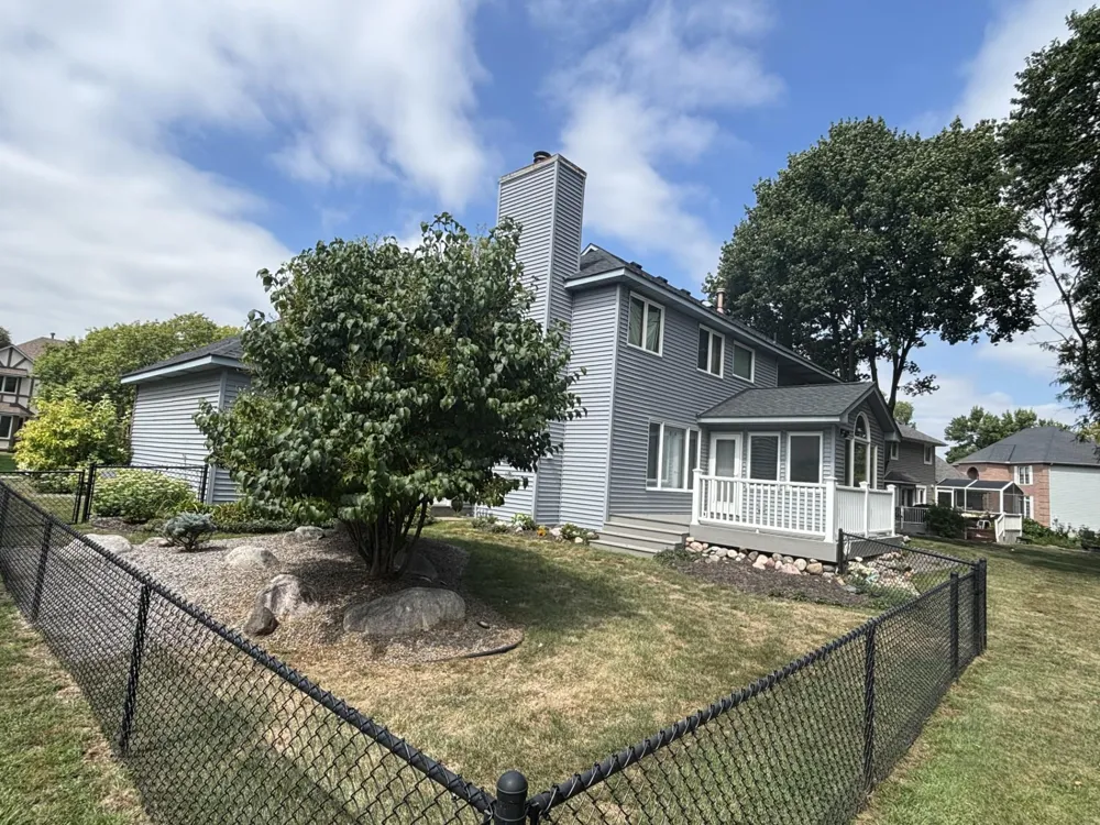 9083 Gould Road Eden Prairie, MN 55347