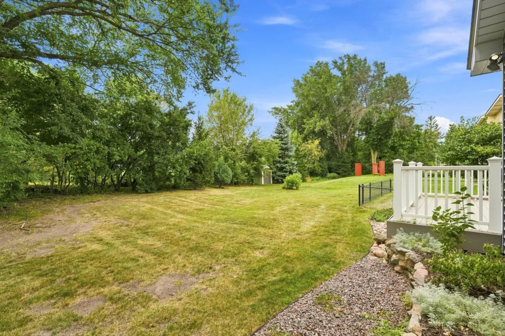 9083 Gould Road Eden Prairie, MN 55347