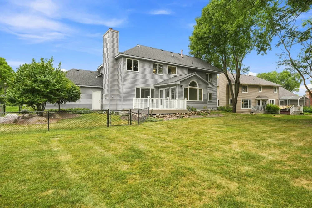 9083 Gould Road Eden Prairie, MN 55347