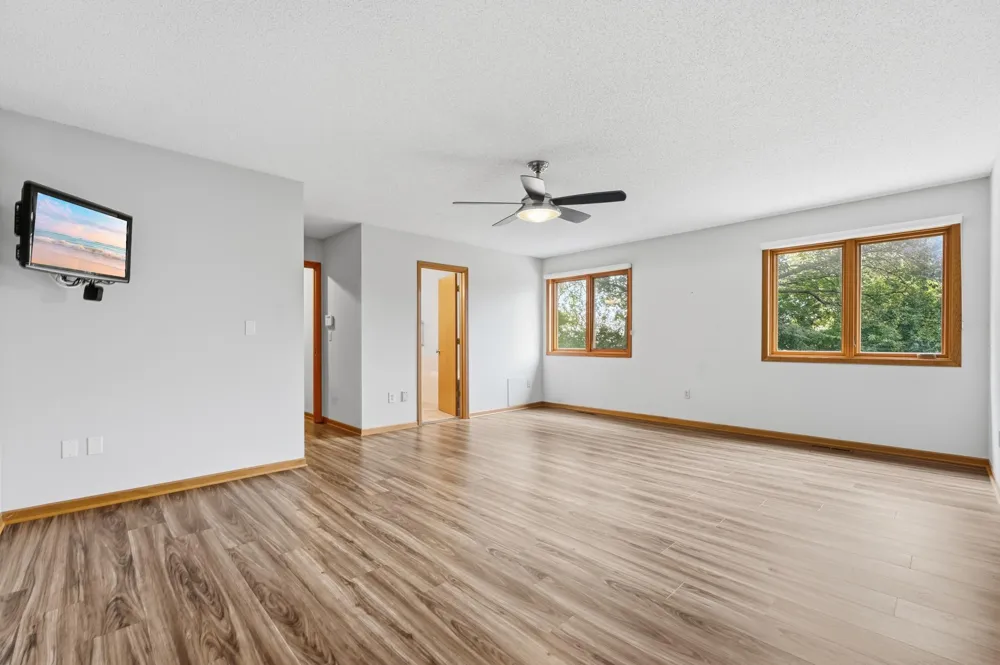9083 Gould Road Eden Prairie, MN 55347