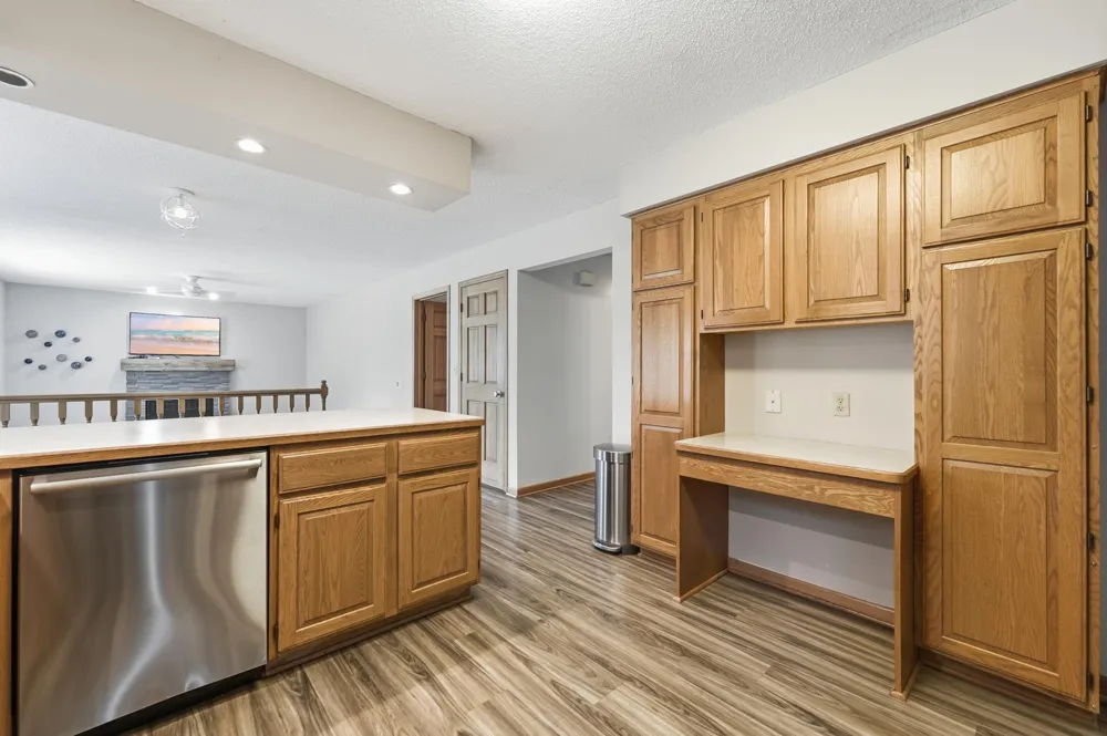 9083 Gould Road Eden Prairie, MN 55347
