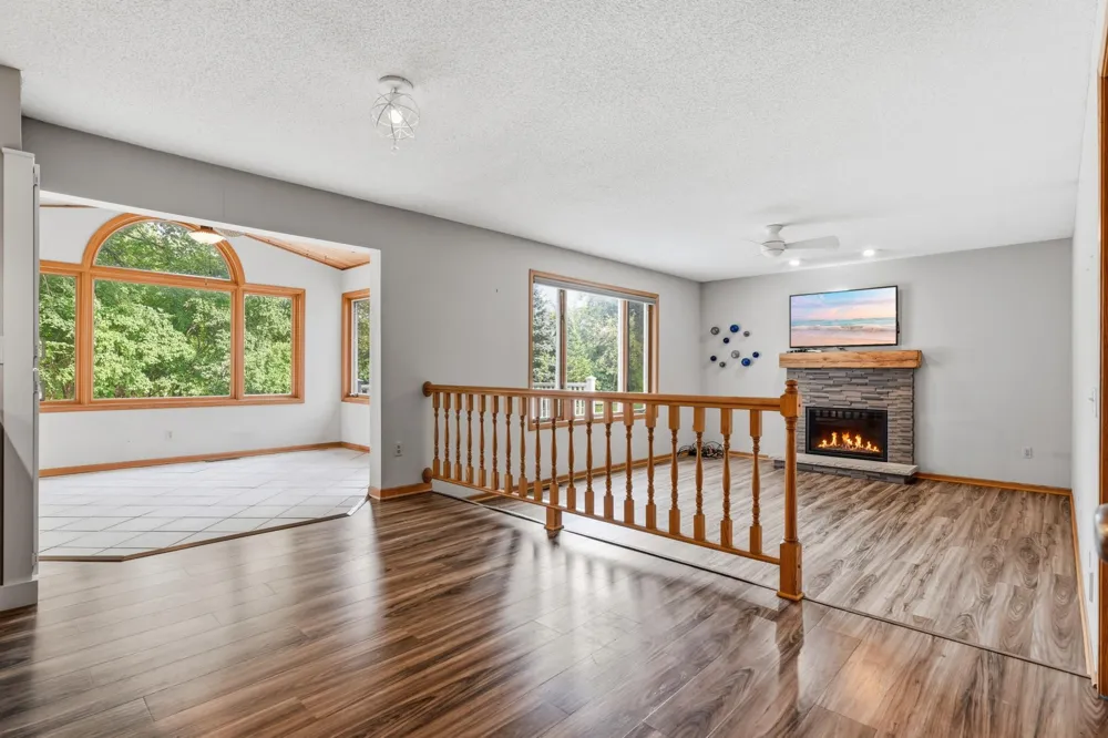 9083 Gould Road Eden Prairie, MN 55347