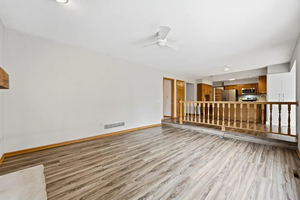 9083 Gould Road Eden Prairie, MN 55347