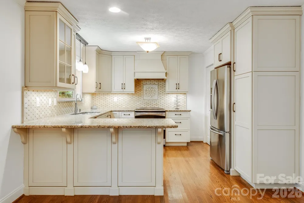 129 Whisperwood Drive Hendersonville, NC 28791