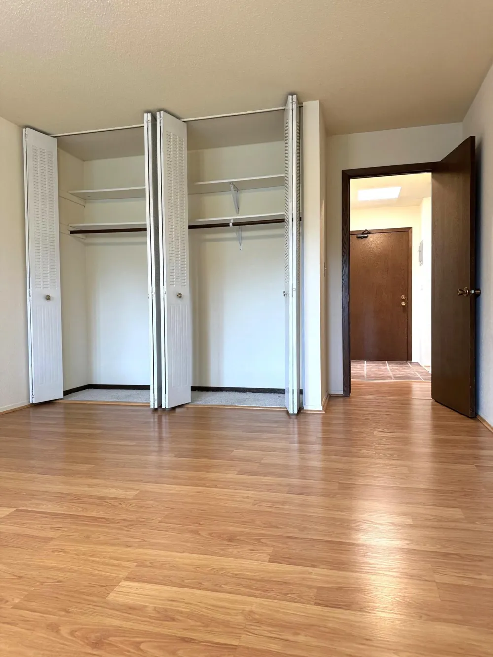 7414 W 22nd Street #306 Saint Louis Park, MN 55426