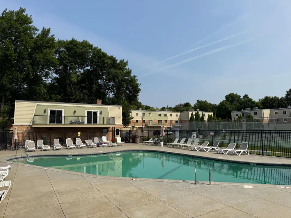 7414 W 22nd Street #306 Saint Louis Park, MN 55426