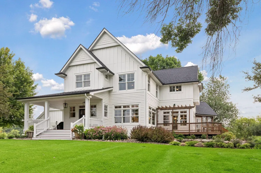 6225 Fairbanks Avenue Webster, MN 55088