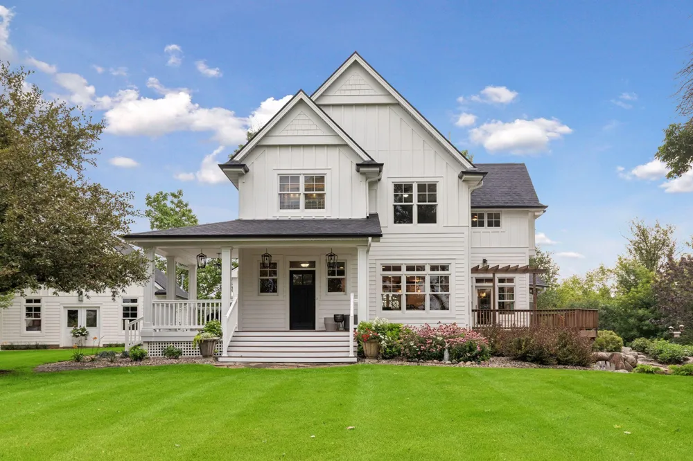 6225 Fairbanks Avenue Webster, MN 55088