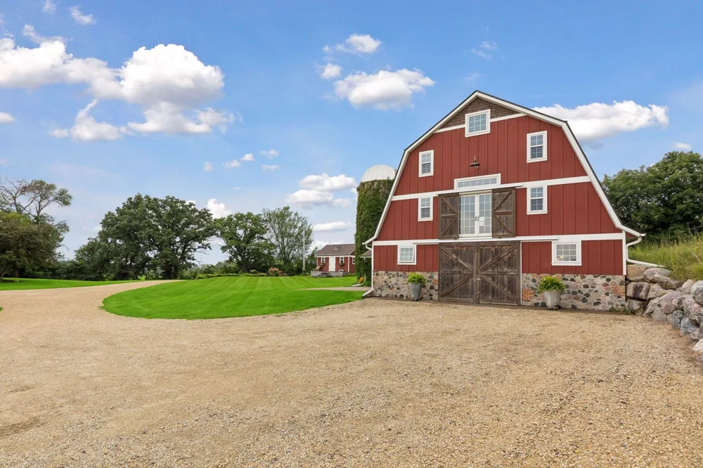 6225 Fairbanks Avenue Webster, MN 55088