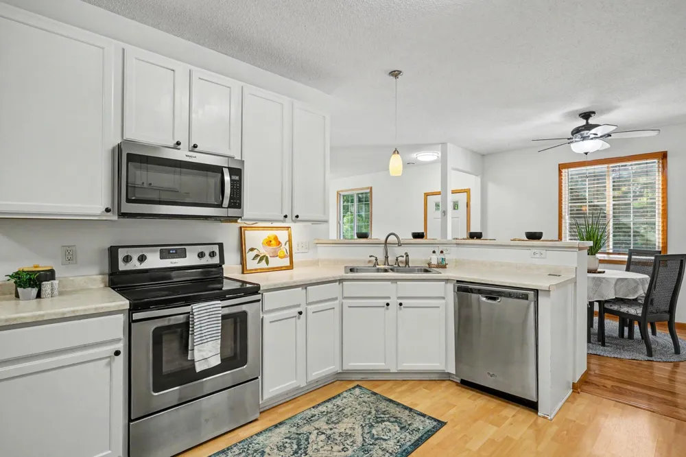292 Tamarack Trail #808 Farmington, MN 55024