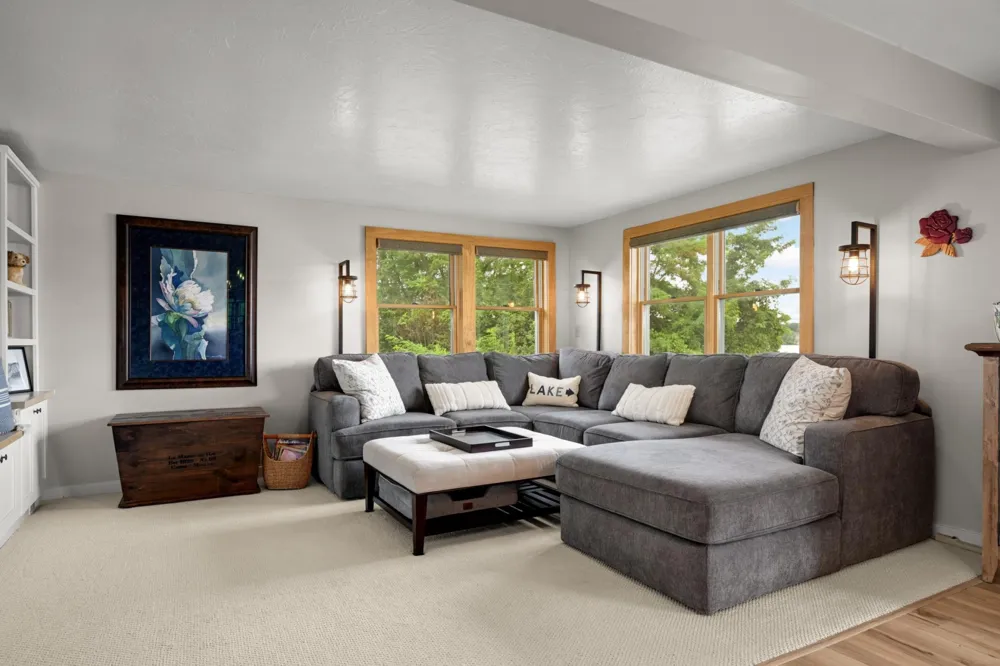 20341 Fairlawn Avenue Prior Lake, MN 55372