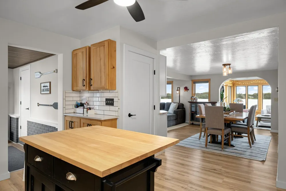 20341 Fairlawn Avenue Prior Lake, MN 55372