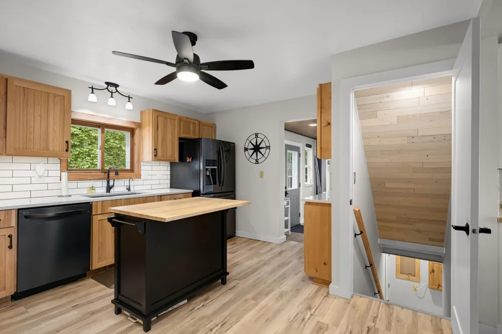 20341 Fairlawn Avenue Prior Lake, MN 55372