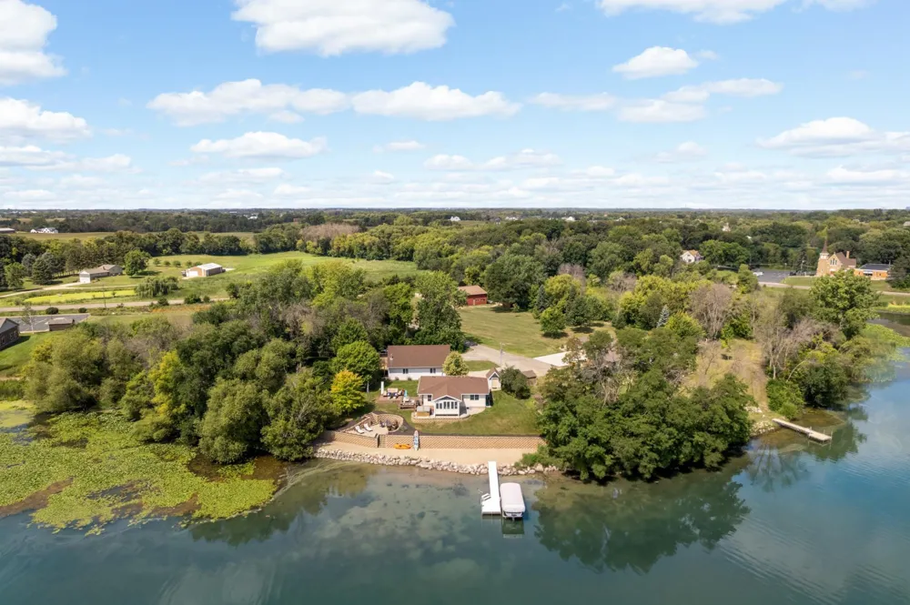 20341 Fairlawn Avenue Prior Lake, MN 55372