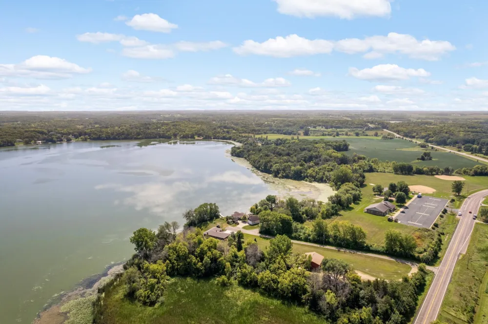 20341 Fairlawn Avenue Prior Lake, MN 55372