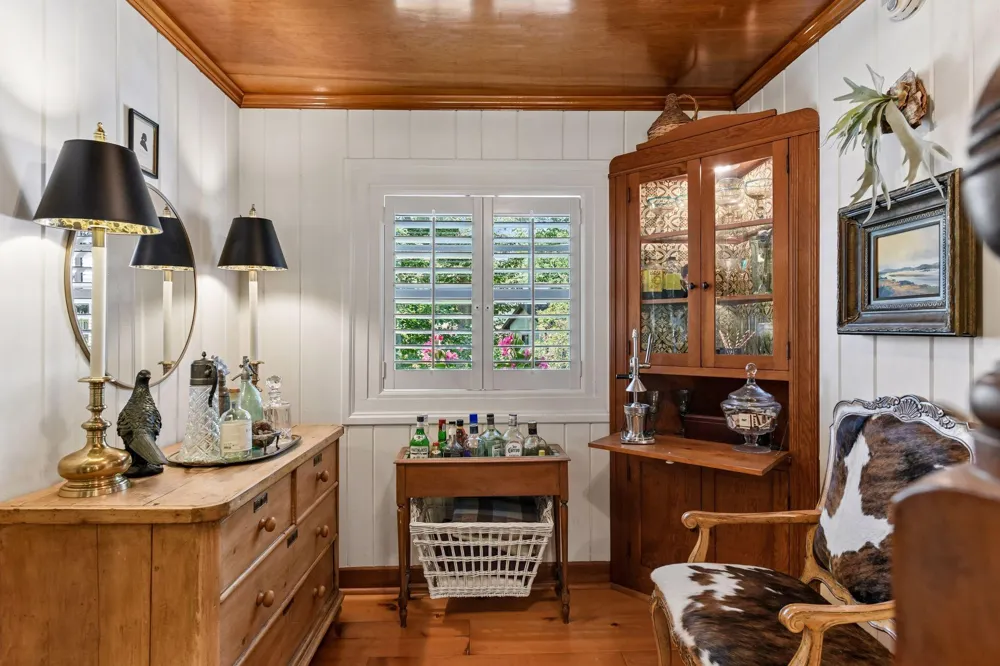 6880 Lotus Trail Chanhassen, MN 55317