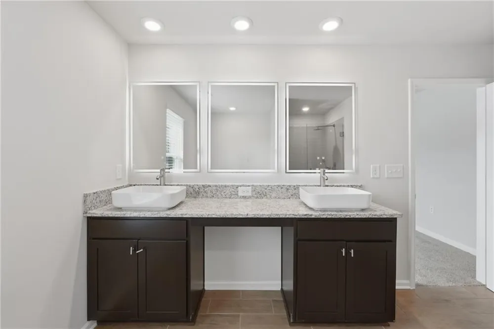 3220 Winding Waters Way Powder Springs, GA 30127